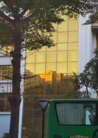 多云转晴的符号图片